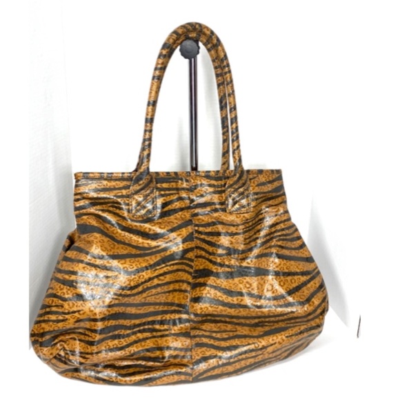 Carlos Santana Animal Print Hobo Bag - Picture 13 of 14